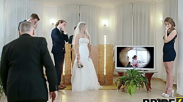 Bride takes her dose of pleasure from another guy right on her wedding day