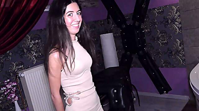 Brunette beauty Katty West gets banged in reverse cowgirl
