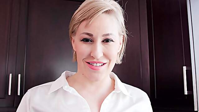 The girl has huge tits and a great dick husband in the kitchen