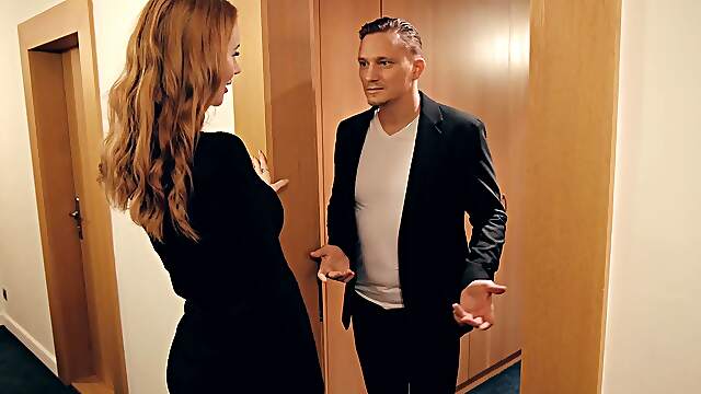 Redhead hottie Lenina Crowne enjoys sex with her boyfriend