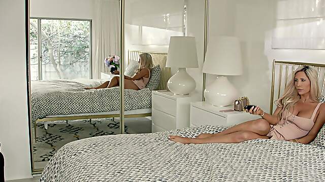 Tasha Reign shakes big tits sliding on cock in cowgirl