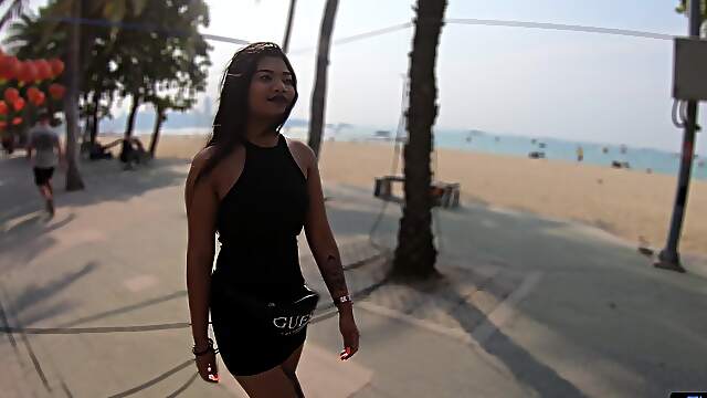 Asian amateur bares big booty in POV action