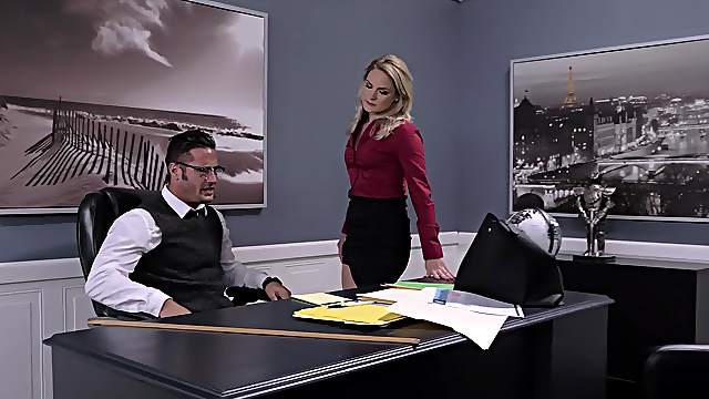 Secretary pleases the horny boss with the full hardcore pleasure